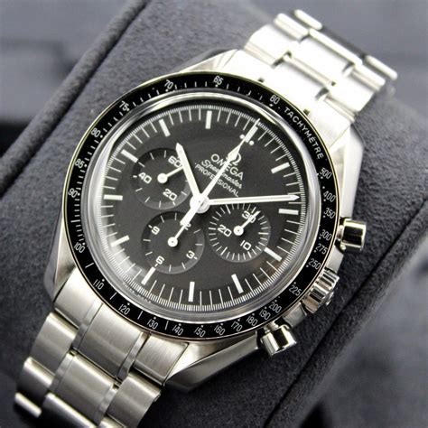 Omega Speedmaster moonwatch price canada